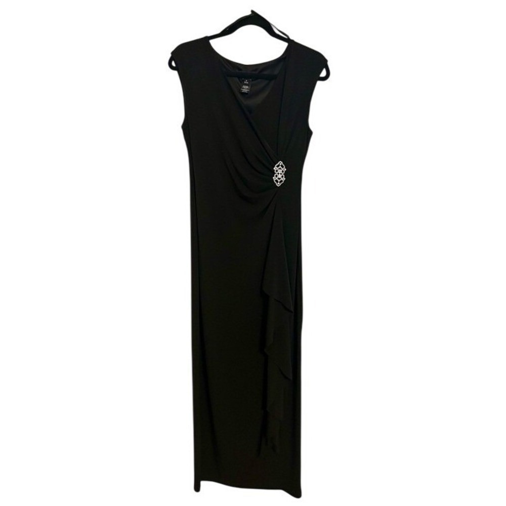Connected Apparel Black Sleeveless Faux Wrap Gown Rhinestone Brooch Detail Sz 6